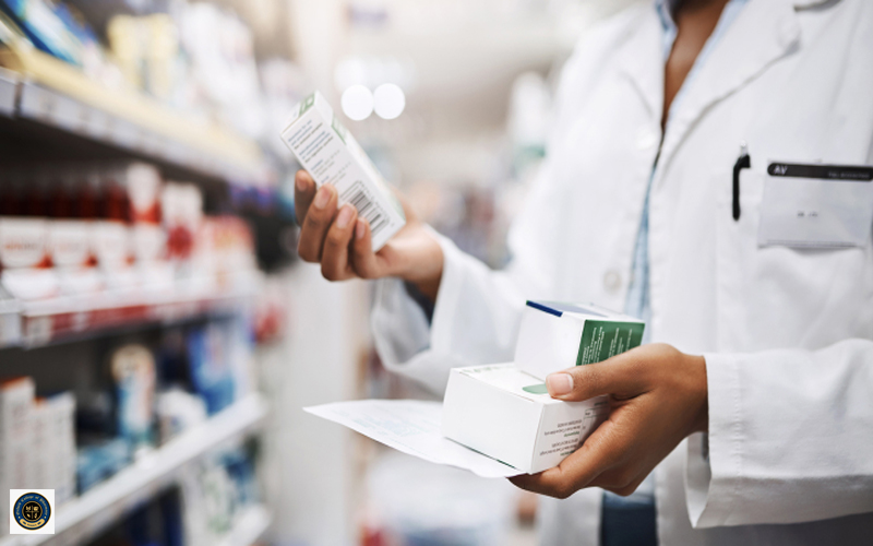 Clinical Or Retail Pharmacy: Know Which You Should Choose As Career Option